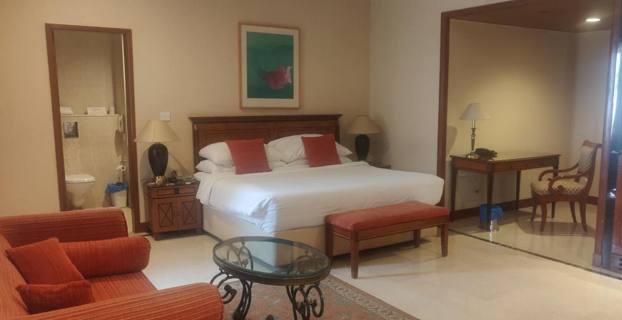 The Hans, New Delhi Ngoại thất bức ảnh