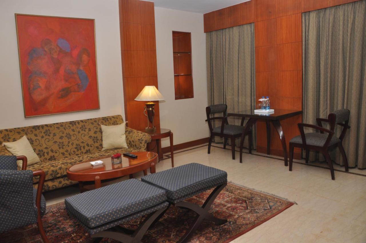 The Hans, New Delhi Ngoại thất bức ảnh