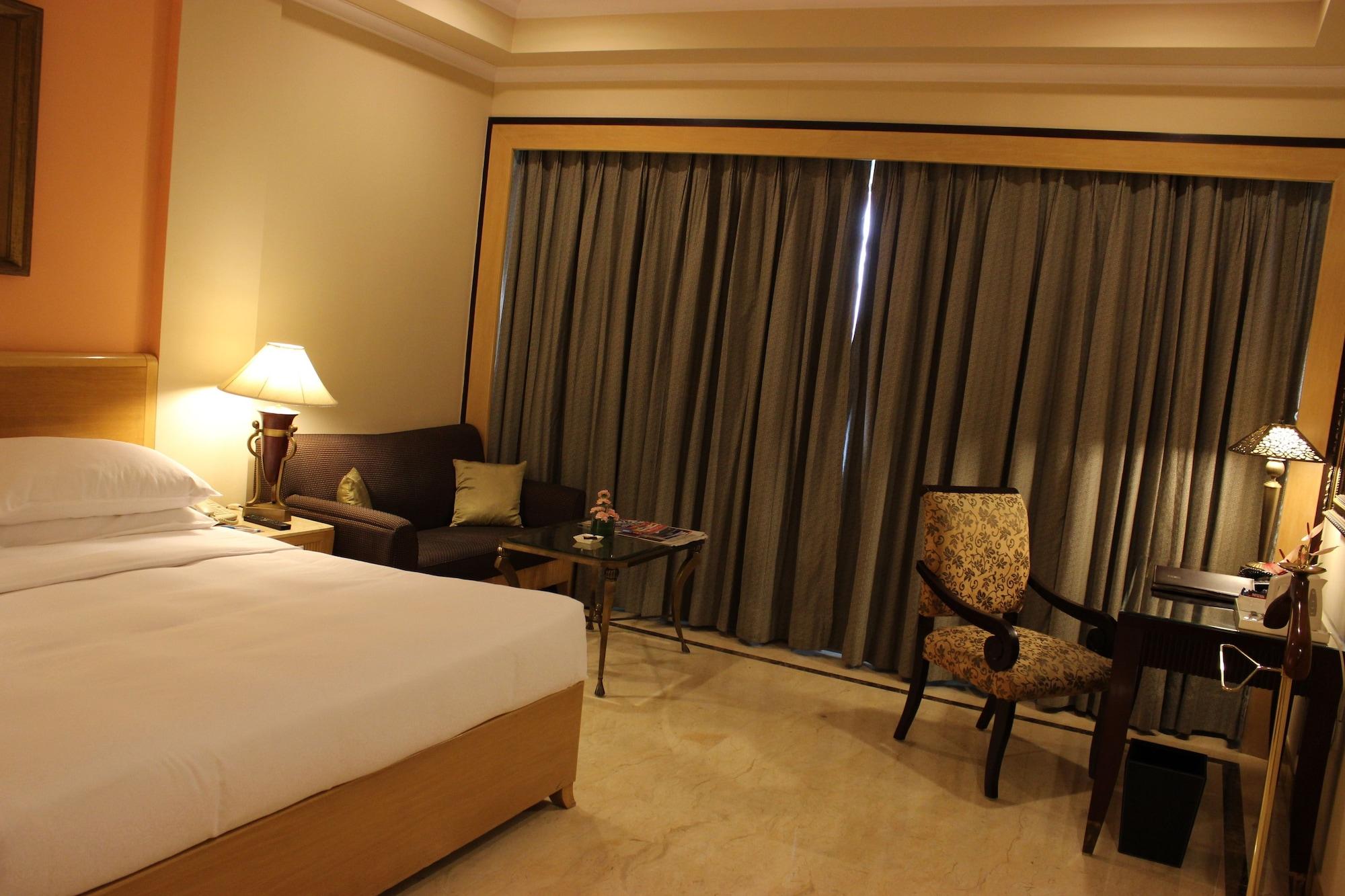 The Hans, New Delhi Ngoại thất bức ảnh