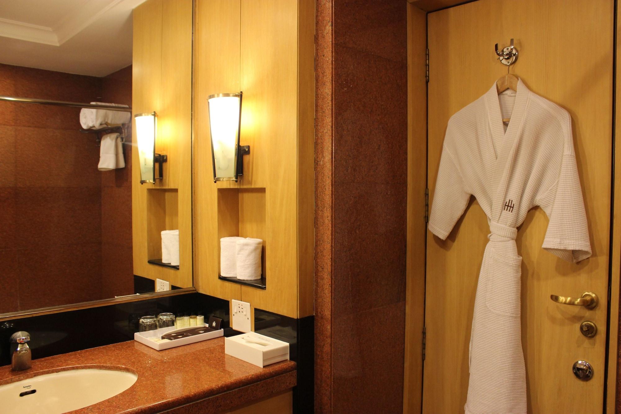 The Hans, New Delhi Ngoại thất bức ảnh