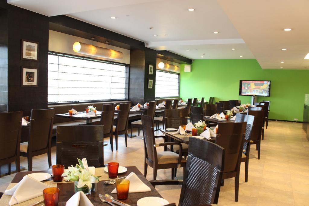 The Hans, New Delhi Ngoại thất bức ảnh