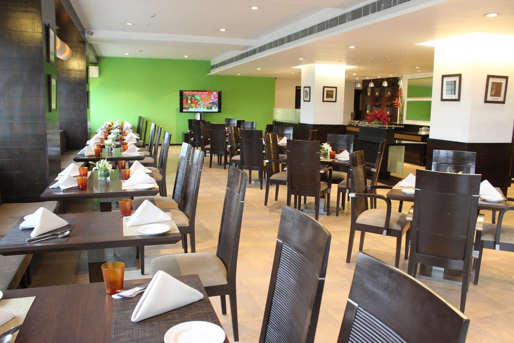 The Hans, New Delhi Ngoại thất bức ảnh